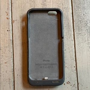 iPhone 6 Apple Charging Case